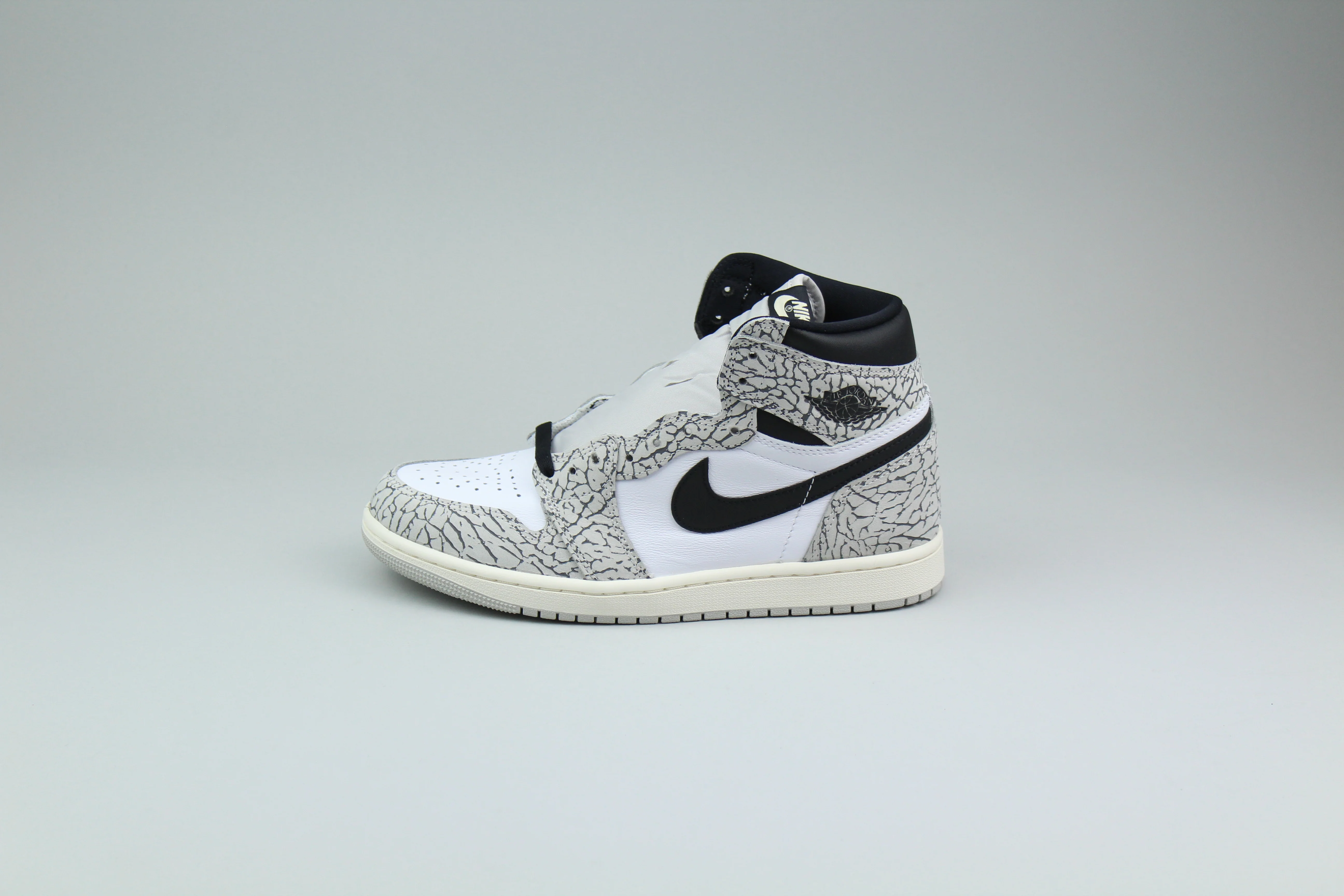 Air Jordan 1 High Retro OG 'White Cement' - Image 3