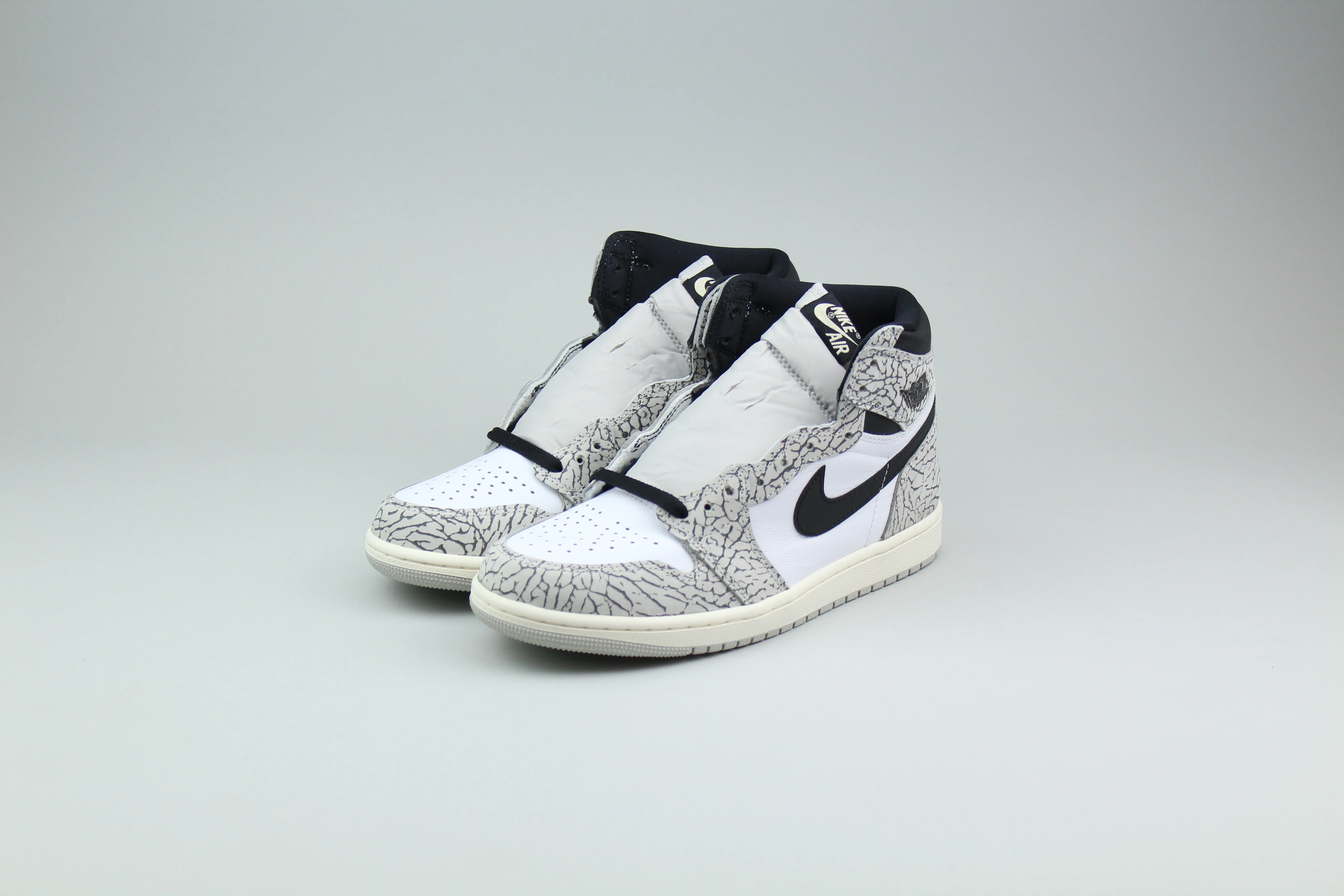 Air Jordan 1 High Retro OG 'White Cement' - Image 6